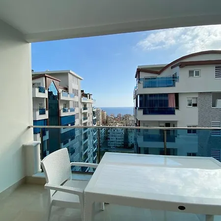 Aparthotel Alara Park *